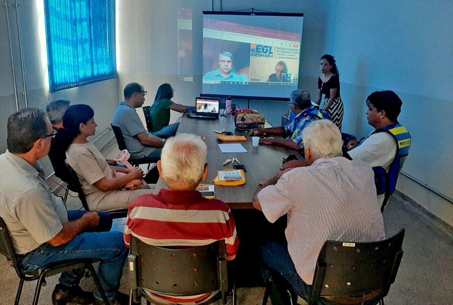 SEINTRA promove primeira reunião do Conselho de Mobilidade Urbana