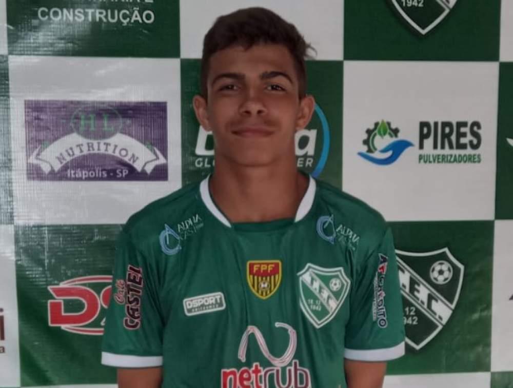 Três-lagoense Arthur Gama assina com o Tanabi Esporte Clube