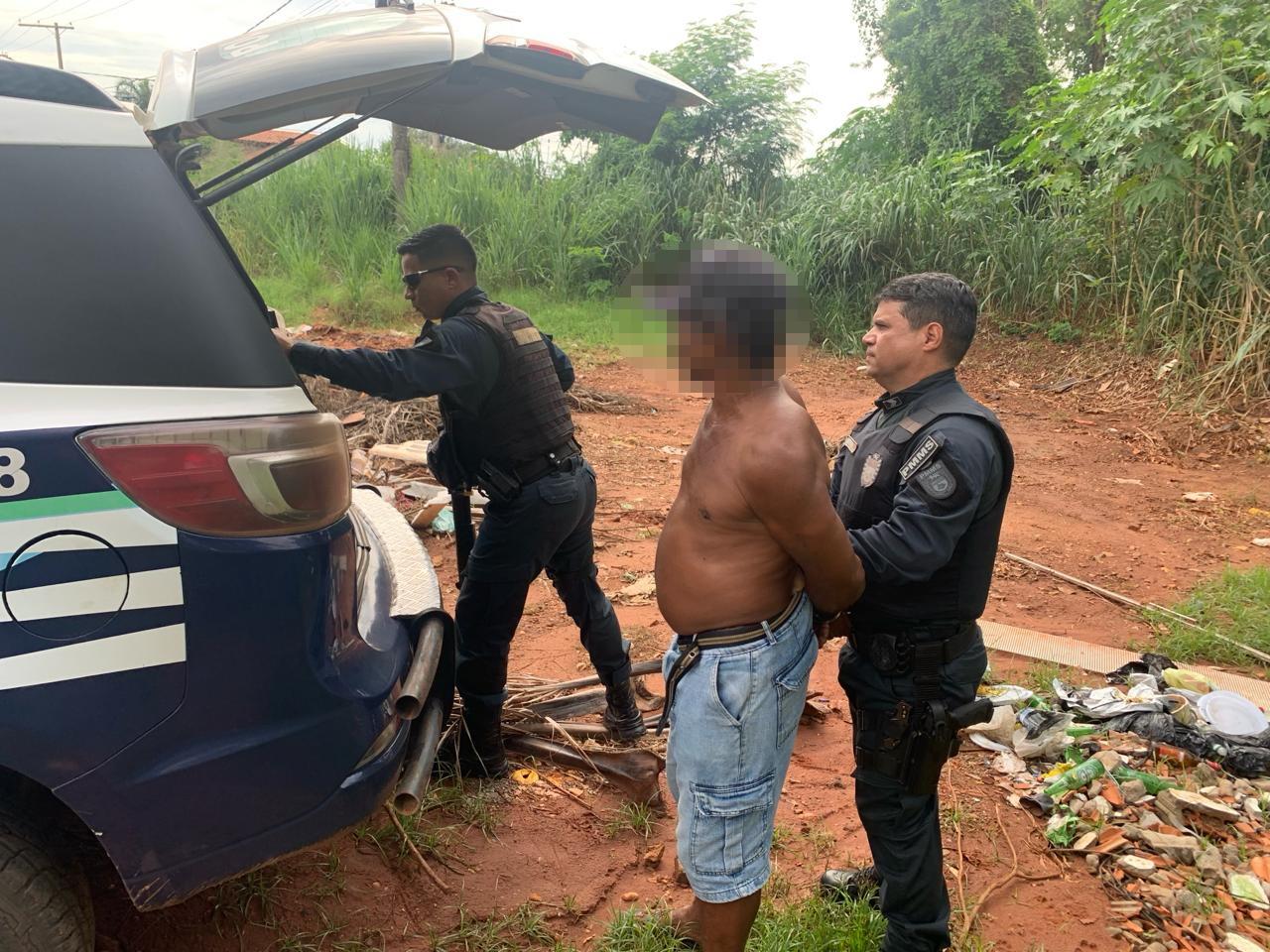 Homem é preso na Vila Piloto após atrapalhar trabalho da PM em ocorrência 