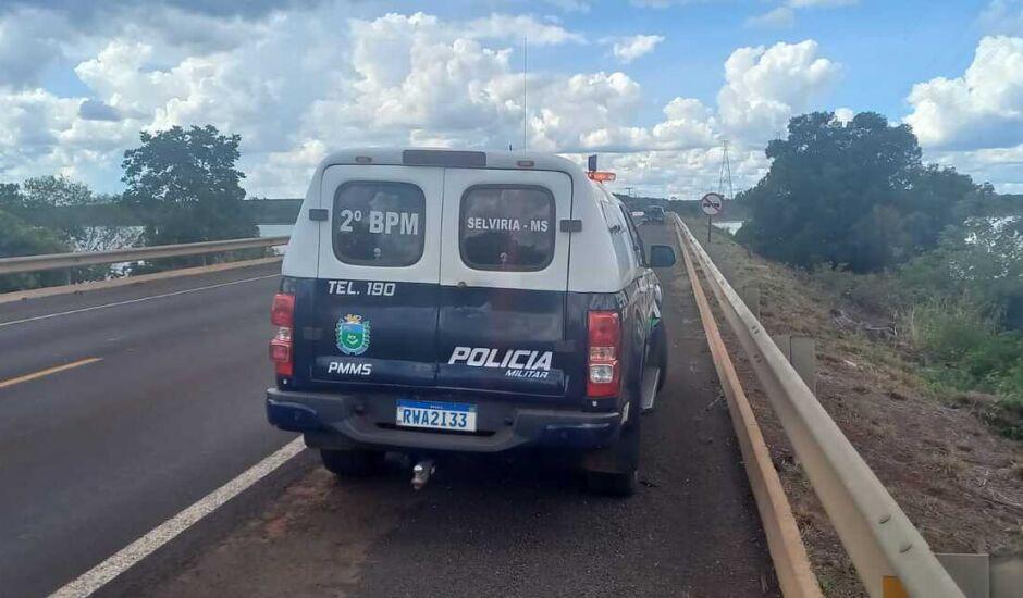 Homem encontrado morto no pátio de restaurante às margens da BR-262 é investigado pela 2º DP 