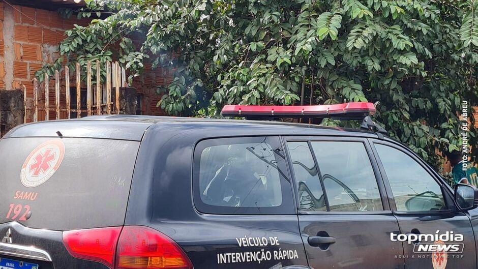 Em Campo Grande, mulher é encontrada morta, nua e com sangramento