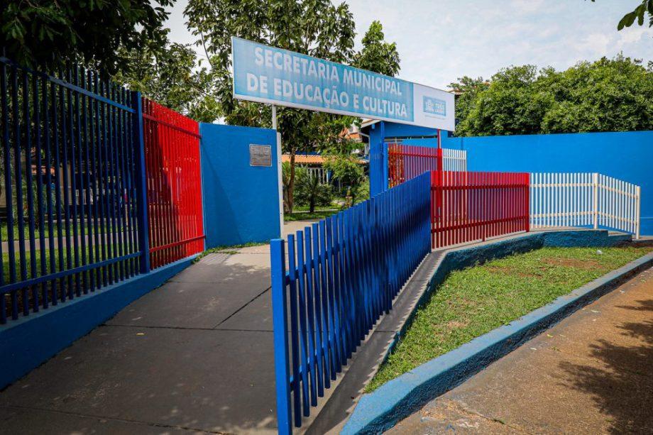 ARTIGO 100 – SEMEC convoca 115 professores para realização de exames e atribuição de aulas
