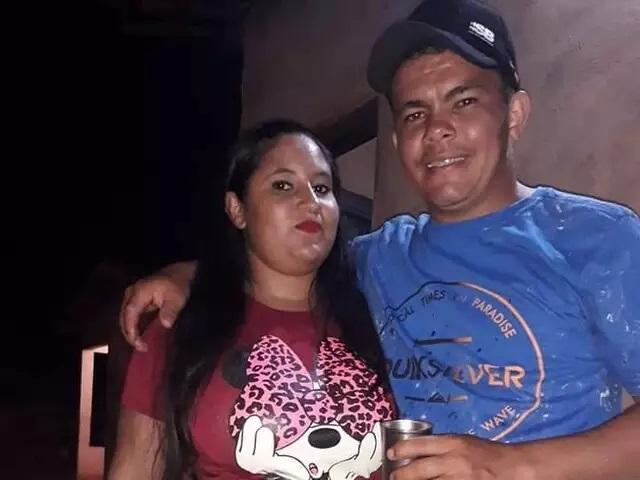 Atropelada briga com marido, mulher morreu presa sob carro rebaixado Atropelada briga com marido, mulher morreu presa sob carro rebaixado