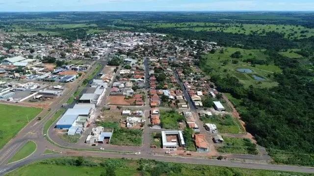 Inocência celebra 65 anos com rodeio e show sertanejo Inocência celebra 65 anos com rodeio e show sertanejo