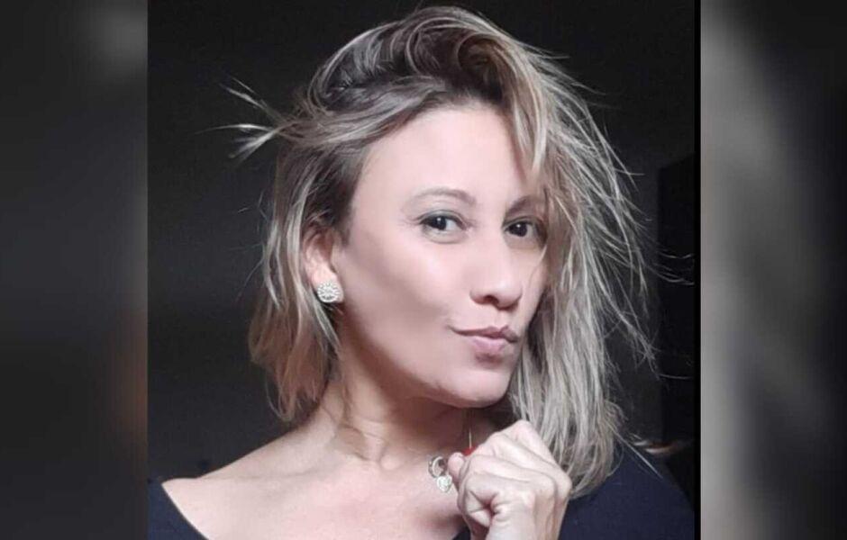 Testemunhas viram filho em alta velocidade quando corpo de psicóloga caiu do carro