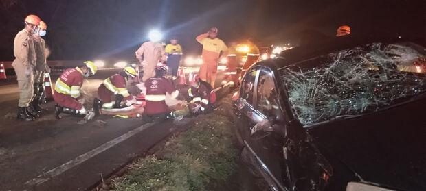 Trabalhador é atropelado enquanto retirava cones da pista e quebra pernas em Dourados