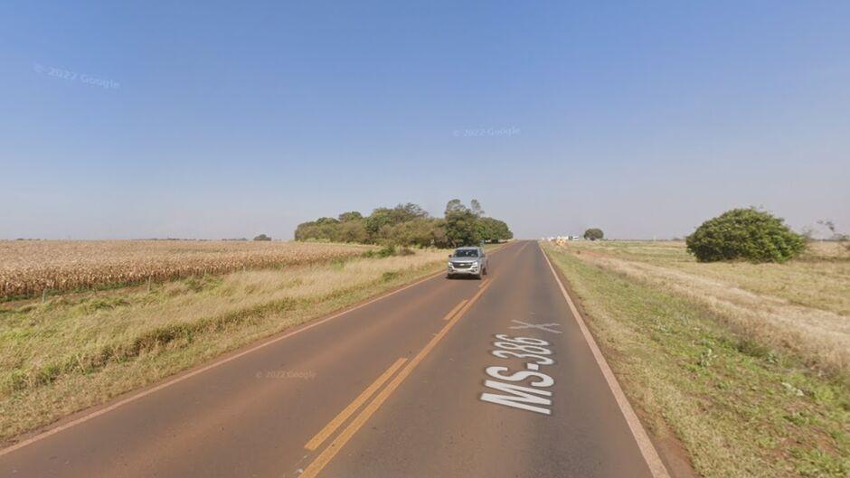 Homem bêbado se joga em frente a carro e morre atropelado na MS-386, em Ponta Porã
