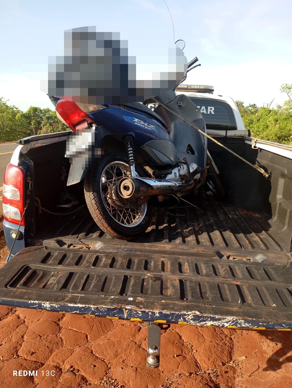 Moto furtada na frente de salão de festas é localizada pela Polícia Militar 