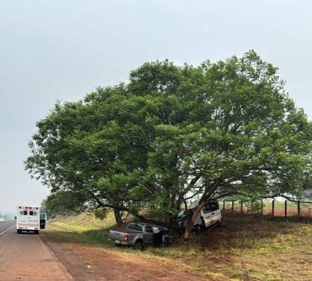 Acidente fatal na Rondon deixa motorista morto e outro gravemente ferido
