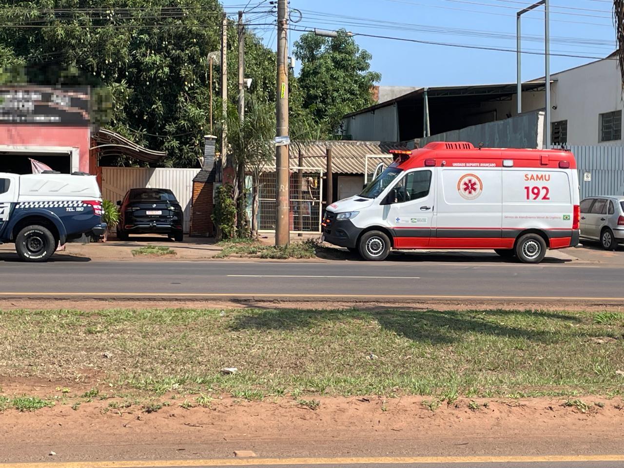 Após briga de casal em bar, homem é encontrado morto dentro de banheiro em Três Lagoas 