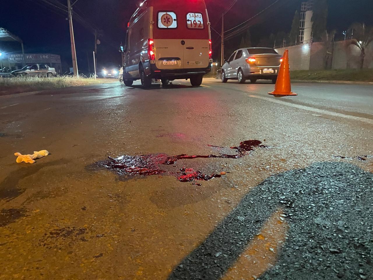 Veja o vídeo: Homem sofre queda em moto perto do Jupiá e é socorrido com traumatismo craniano Veja o vídeo: Homem sofre queda em moto perto do Jupiá e é socorrido com traumatismo craniano