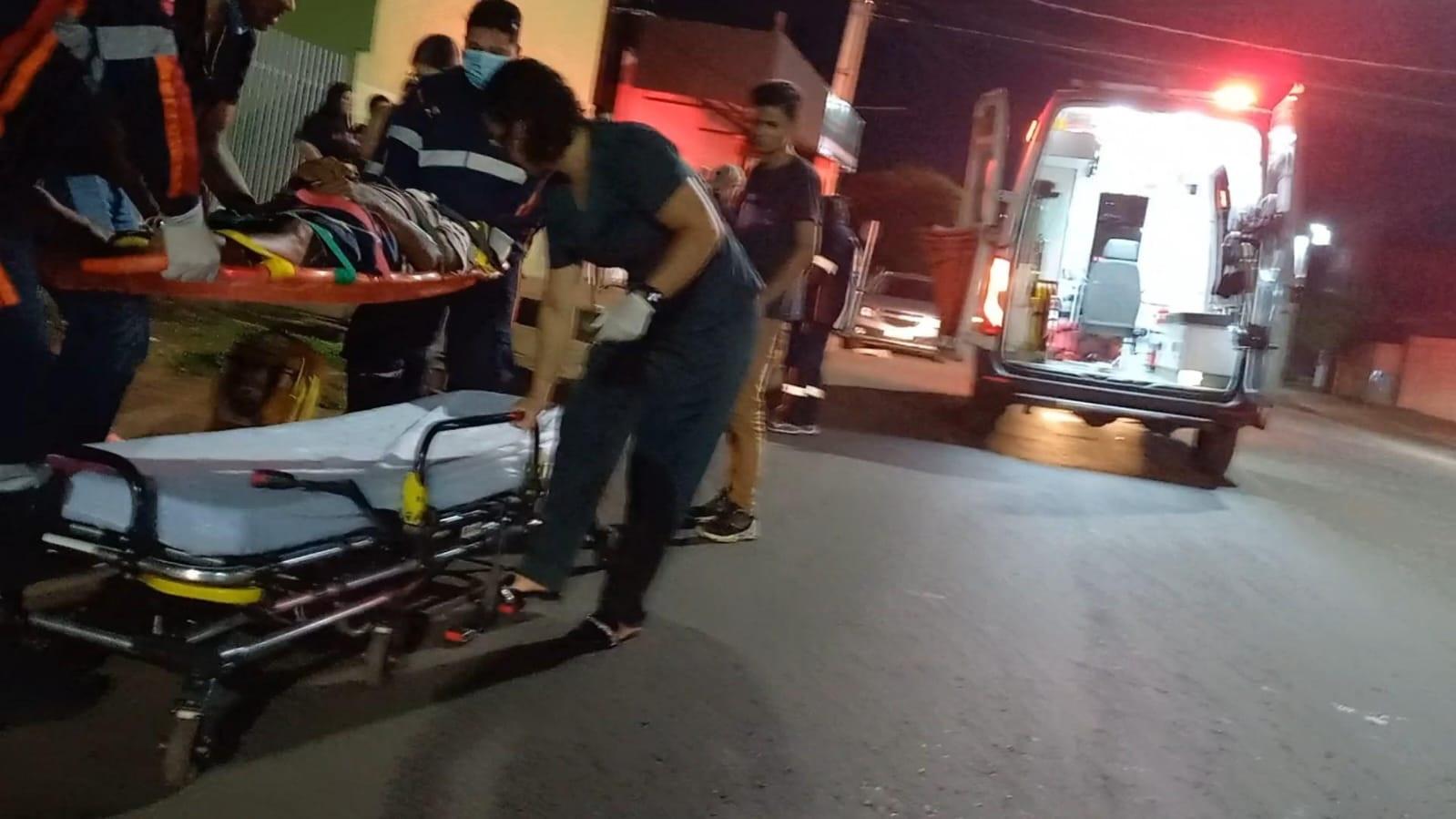 Moto de alta cilindrada atropela homem na frente da UPA de Três Lagoas Moto de alta cilindrada atropela homem na frente da UPA de Três Lagoas