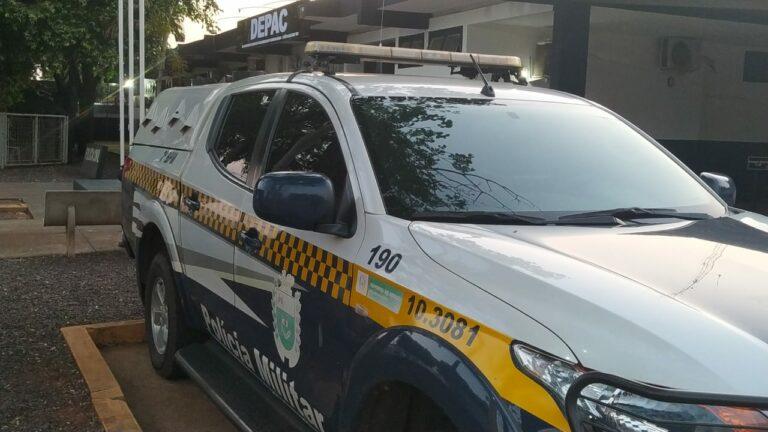 Motorista é procurado após fugir de dois graves acidentes em Três Lagoas Motorista é procurado após fugir de dois graves acidentes em Três Lagoas