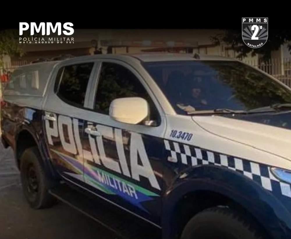 Mulher é espancada, desmaia e é arrastada no quintal de sua casa no bairro Vila Verde Mulher é espancada, desmaia e é arrastada no quintal de sua casa no bairro Vila Verde