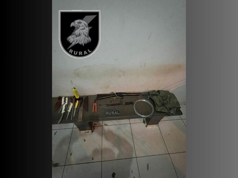 Policiamento Rural apreende armas e ferramentas durante abordagem na MS-320