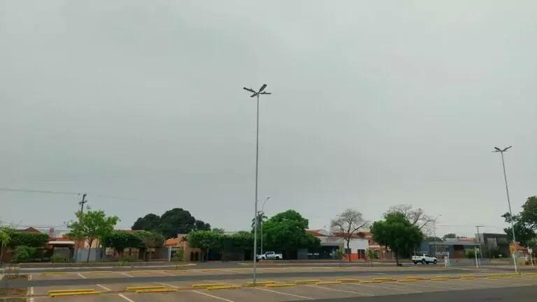 Possibilidade de chuvas isoladas continua, mas sol pode aparecer em Três Lagoas Possibilidade de chuvas isoladas continua, mas sol pode aparecer em Três Lagoas