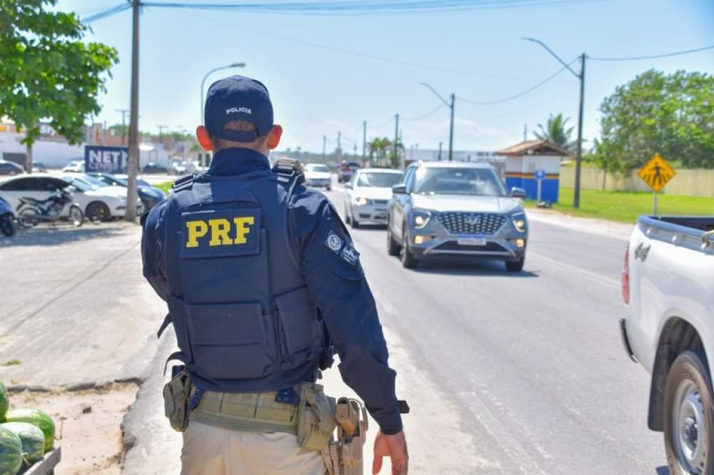 PRF reforça trabalho para garantir livre acesso às urnas nas Eleições 2024 PRF reforça trabalho para garantir livre acesso às urnas nas Eleições 2024