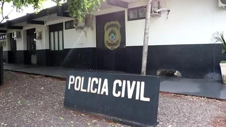 Tentativa de incêndio a veículo é frustrada pela chuva e por motociclista em Três Lagoas