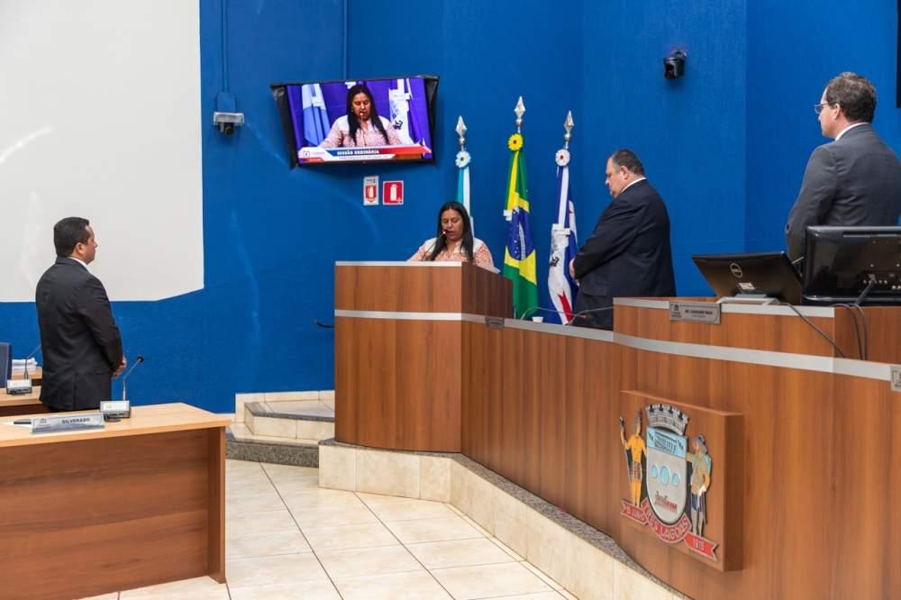 Vereadores discutem projetos sobre saúde e analisam pareceres do TCE durante sessão