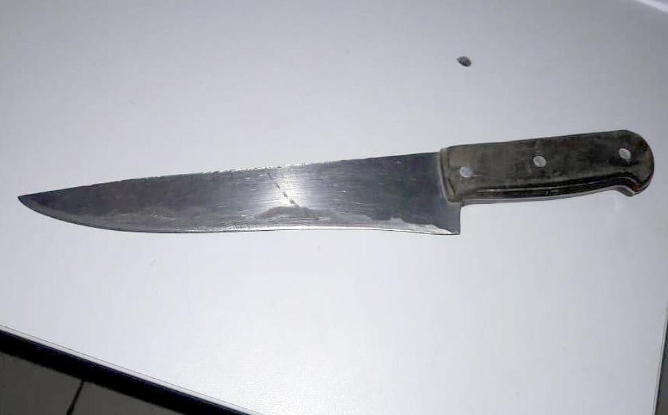 Homem conhecido como “Das Trevas” vai duas vezes em hotel para cobrar uma suposta dívida de hóspede Homem conhecido como “Das Trevas” vai duas vezes em hotel para cobrar uma suposta dívida de hóspede