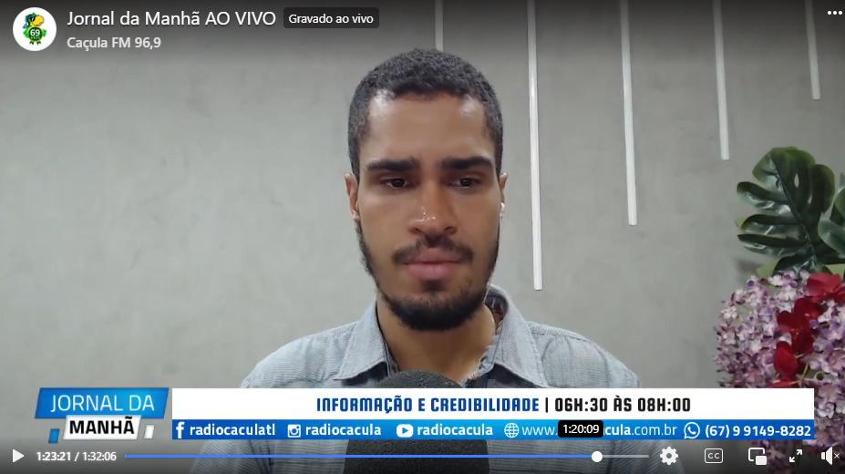Apesar da pouca idade, jornalista Rafael dá exemplo de amor e dedicação à sua profissão Apesar da pouca idade, jornalista Rafael dá exemplo de amor e dedicação à sua profissão