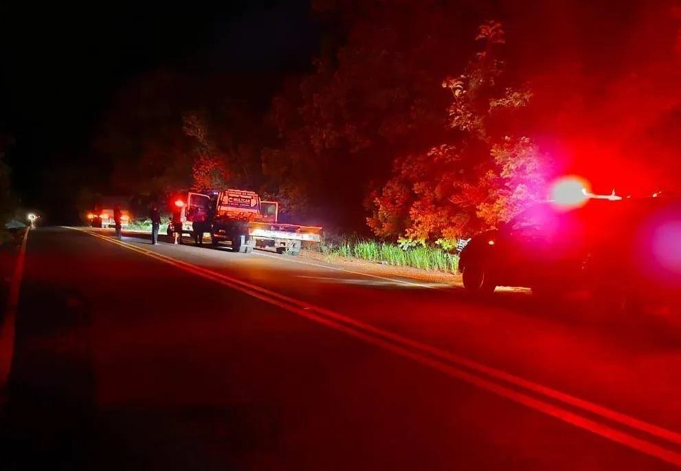 Motorista de guincho é morto a tiros na MS-395, entre Bataguassu e Brasilândia Motorista de guincho é morto a tiros na MS-395, entre Bataguassu e Brasilândia