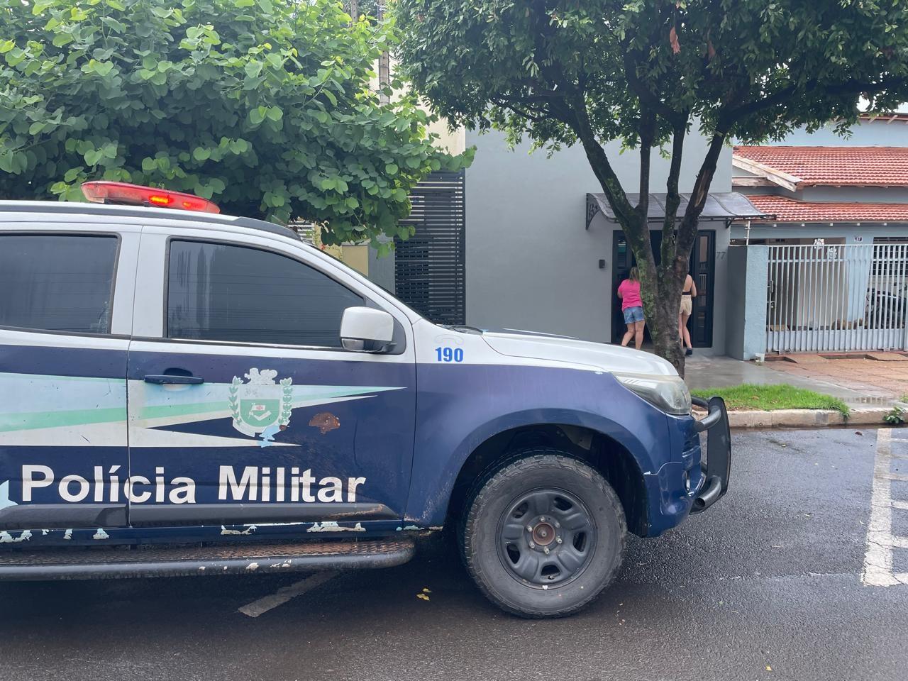 PM é chamada neste domingo para averiguar possível furto em consultório dentário no Centro de Três Lagoas 