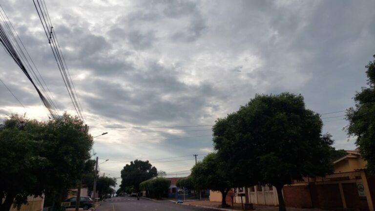 Possibilidade de tempo instável e chuvas continuam nesta quarta em Três Lagoas