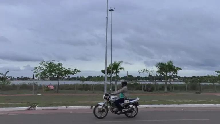 Tempo instável e possibilidade de pancadas de chuva continuam neste domingo em Três Lagoas