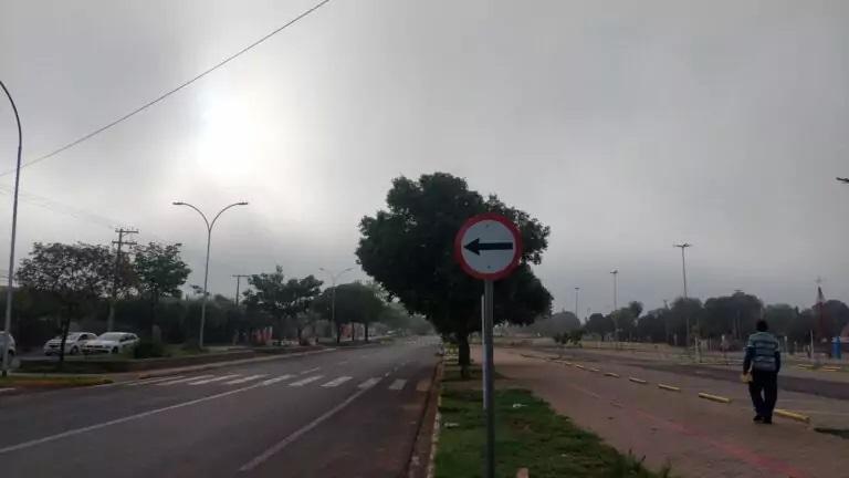Tempo nublado e previsão de chuvas marcam a sexta em Três Lagoas