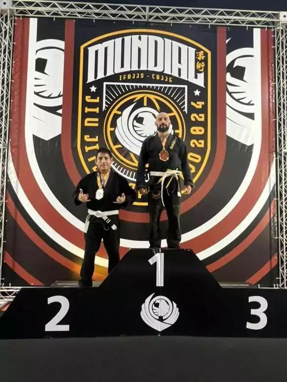 Tres-lagoense Marcelo Gopfert é campeão mundial de Jiu-Jitsu