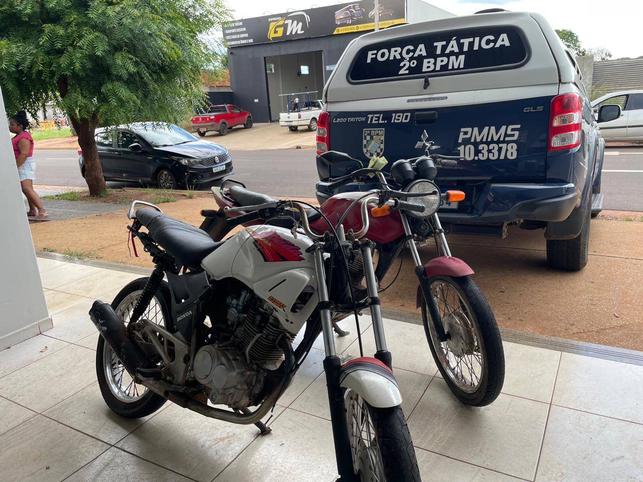 Força Tática apreende duas motos neste sábado no bairro São João em Três Lagoas 