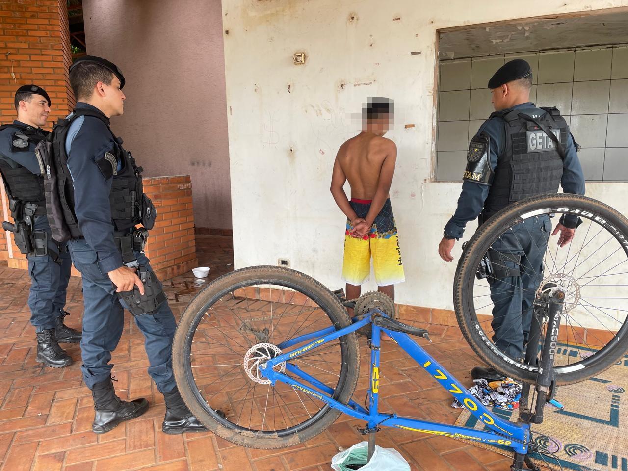  Polícia atende ocorrência de furto de fios e cobre em loja maçônica; um suspeito foi abordado 