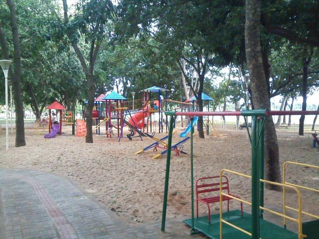Andarilhos Intimidam pessoas com Gestos Obscenos para Mulheres e Crianças na Lagoa Maior Andarilhos Intimidam pessoas com Gestos Obscenos para Mulheres e Crianças na Lagoa Maior