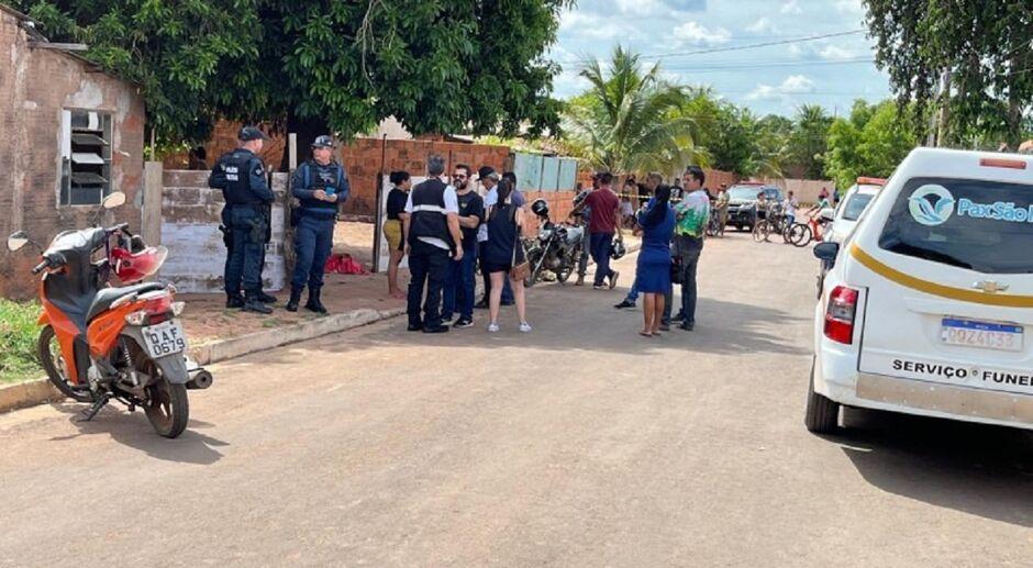 Briga por som alto termina com homem morto a tiros em Coxim Briga por som alto termina com homem morto a tiros em Coxim