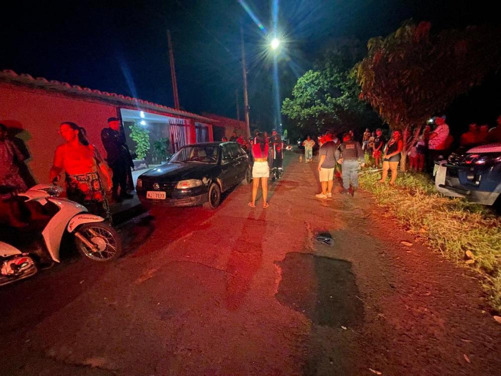 Chacina em Três Lagoas: Polícia investiga morte de jovens em episódio marcado por mistério e boatos Chacina em Três Lagoas: Polícia investiga morte de jovens em episódio marcado por mistério e boatos