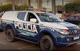 Homem em surto ataca mulher com pedaço de madeira em Três Lagoas neste domingo Homem em surto ataca mulher com pedaço de madeira em Três Lagoas neste domingo