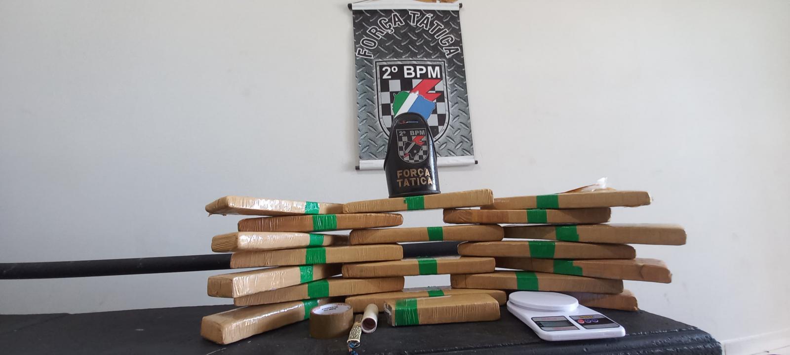 “A Casa Caiu: Motorista de aplicativo é preso ao tentar trazer droga para Três Lagoas “A Casa Caiu: Motorista de aplicativo é preso ao tentar trazer droga para Três Lagoas