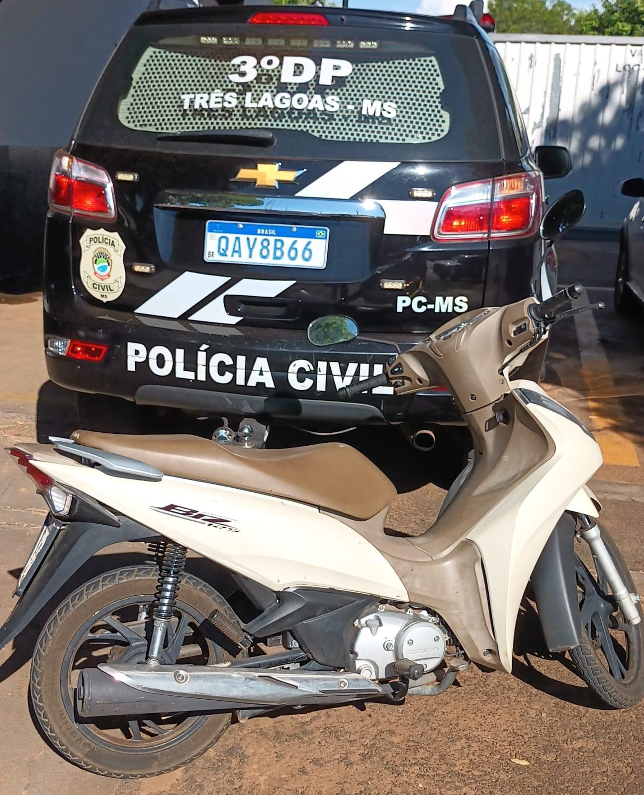 Com 12 passagens por furto de moto, novamente adolescente é apreendido pela Polícia Civil de Três Lagoas pelo mesmo crime Com 12 passagens por furto de moto, novamente adolescente é apreendido pela Polícia Civil de Três Lagoas pelo mesmo crime