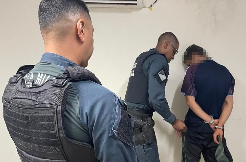 Homem que tentou furtar picanha e sardinha em supermercado disse que seria para quitar dívida de drogas em Três Lagoas Homem que tentou furtar picanha e sardinha em supermercado disse que seria para quitar dívida de drogas em Três Lagoas