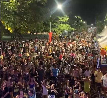 Aproveite o último dia de folia: Amanhã o Brasil Volta à Rotina