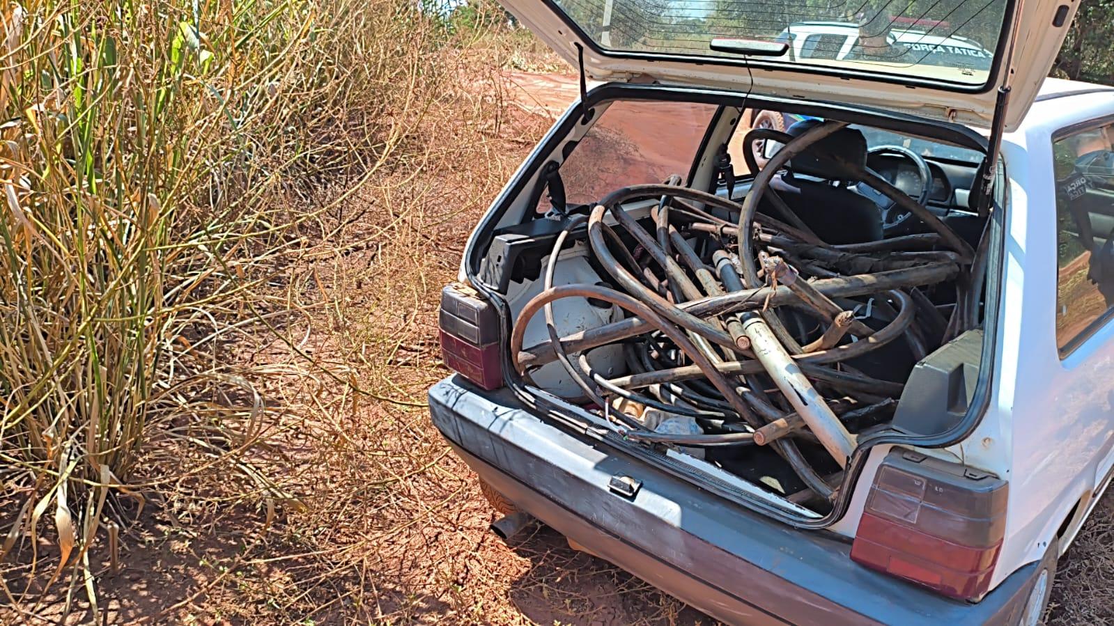 Homem em livramento condicional foi flagrado transportando material furtado de empresa quando chegava em Três Lagoas Homem em livramento condicional foi flagrado transportando material furtado de empresa quando chegava em Três Lagoas