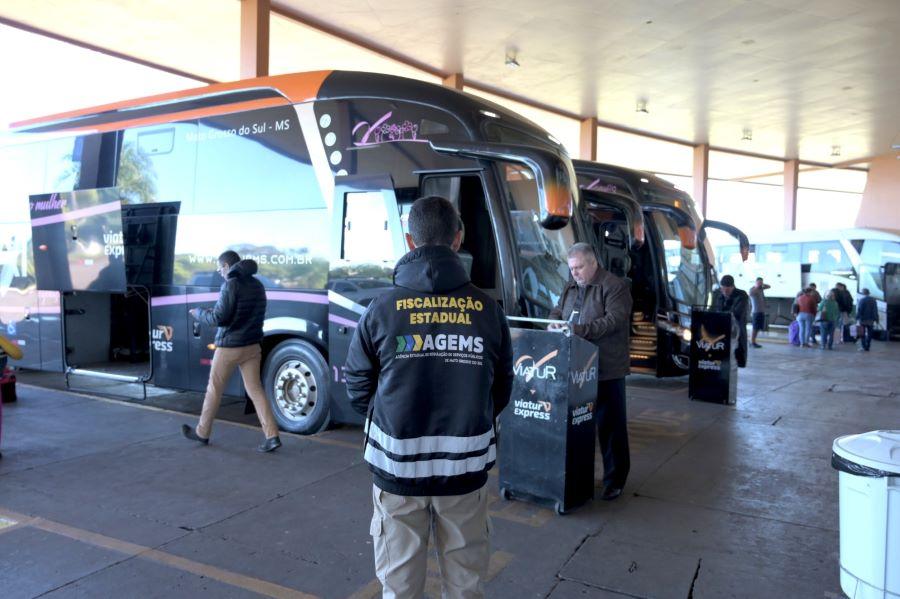 Agems alerta sobre risco de transporte clandestino e dá dicas para viagem segura no Carnaval