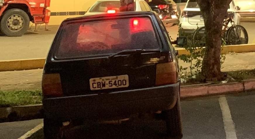 Atrevimento na madrugada: Criminosos furtam Fiat Uno no Centro de Três Lagoas e desaparecem sem deixar rastros Atrevimento na madrugada: Criminosos furtam Fiat Uno no Centro de Três Lagoas e desaparecem sem deixar rastros