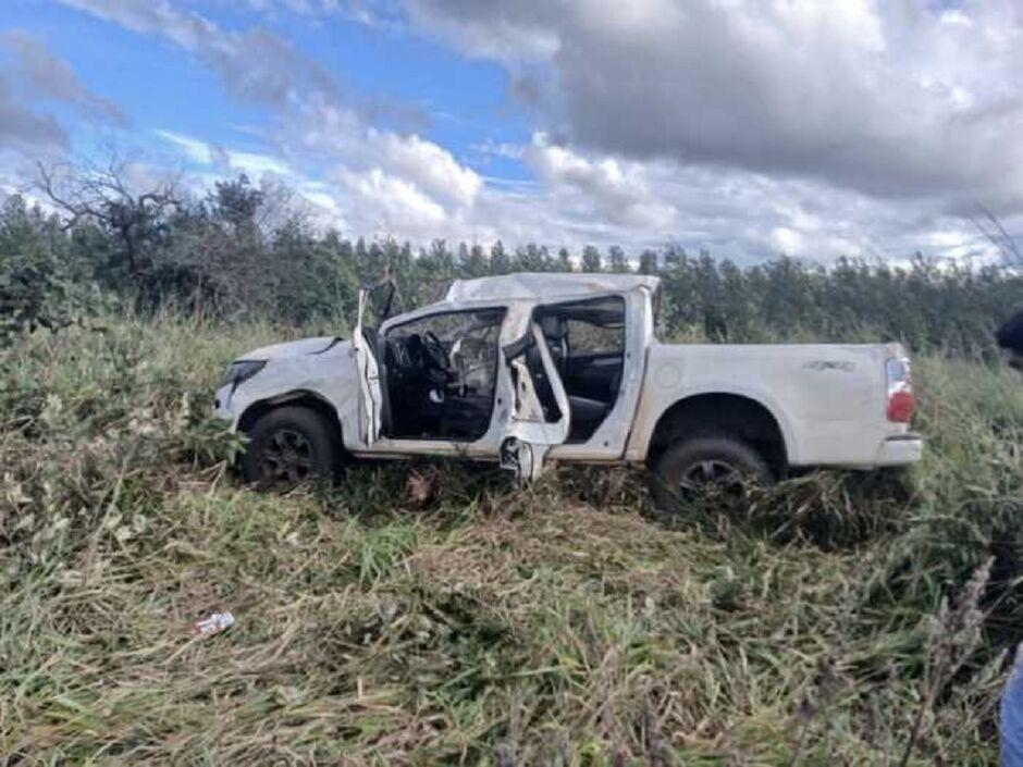 Caminhonete capota e deixa feridos na BR-060, em Paraíso das Águas Caminhonete capota e deixa feridos na BR-060, em Paraíso das Águas