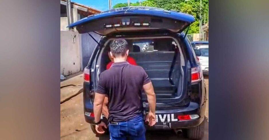 Homem é preso em flagrante após surrar esposa no meio da rua em Coxim-MS