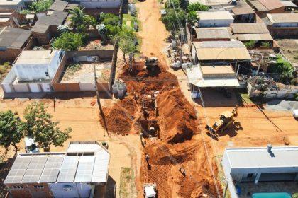 Três Lagoas acelera o progresso: 13 bairros e uma avenida receberão asfalto e drenagem nos próximos meses Três Lagoas acelera o progresso: 13 bairros e uma avenida receberão asfalto e drenagem nos próximos meses