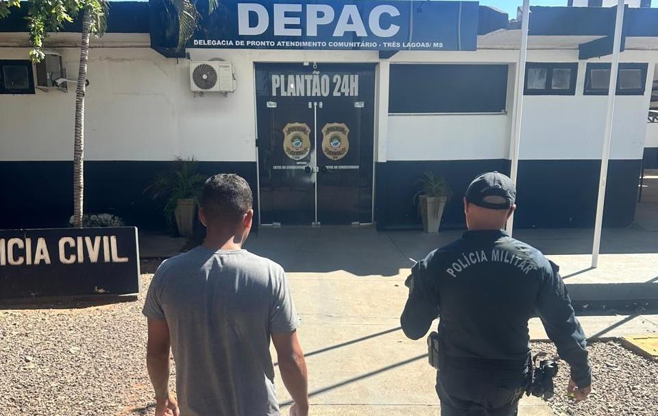 Mais um foi preso pela equipe do sargento J.Corrêa; desta vez, o caso foi registrado no bairro Interlagos