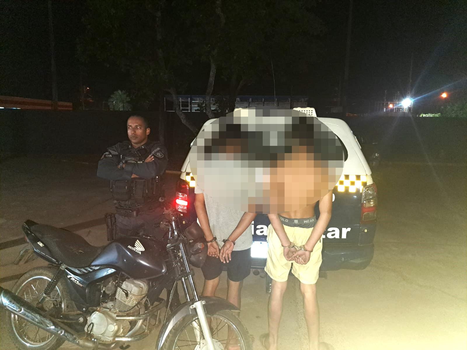 Moto furtada em Ilha Solteira-SP é encontrada na Vila Piloto; Equipe do sargento Fernando e cabo J. Santos recupera veículo e apreende dois menores 