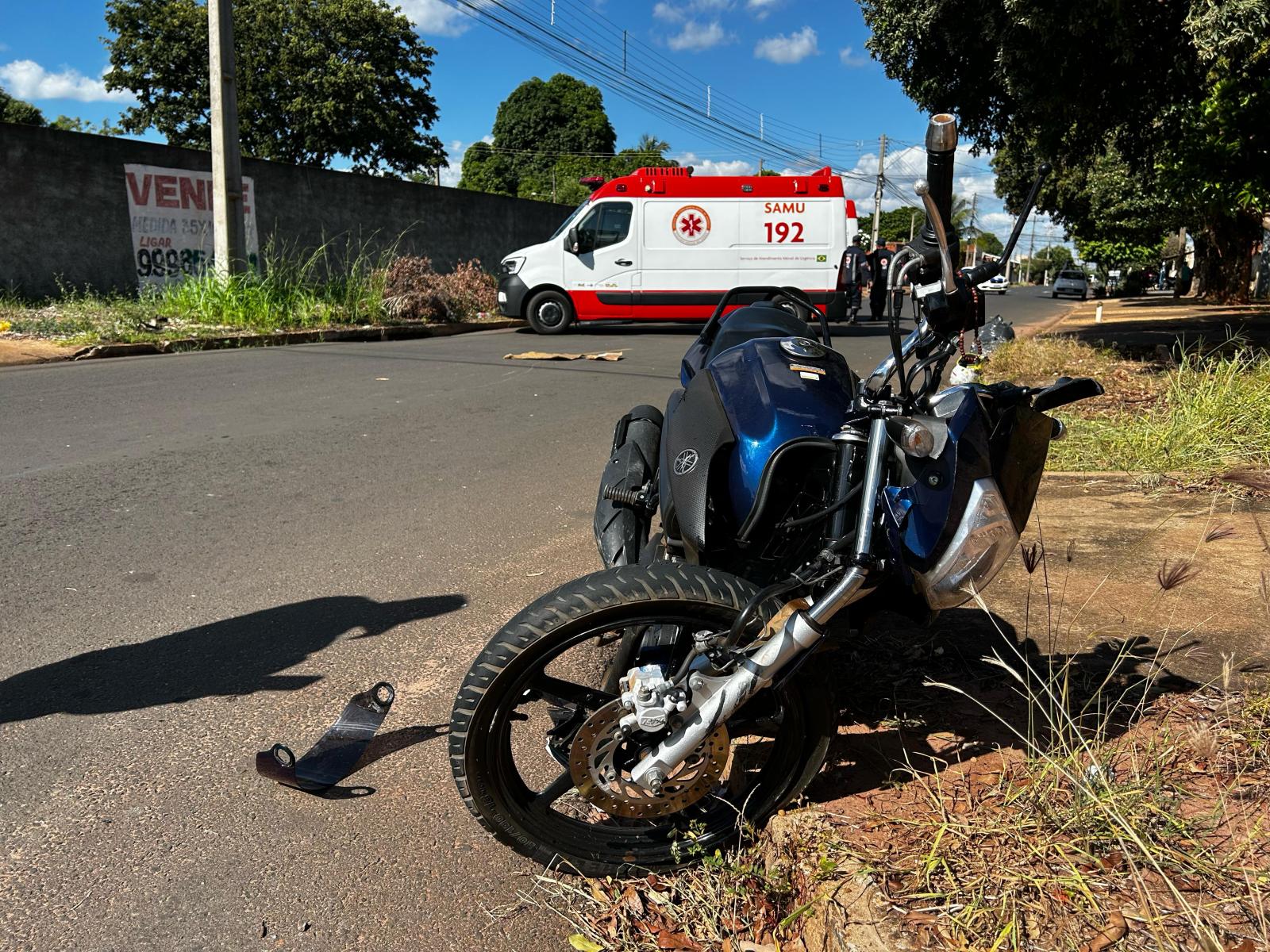 Mulher Avança Preferencial, Causa Grave Acidente e Foge em Três Lagoas; Carro Já Foi Identificado
